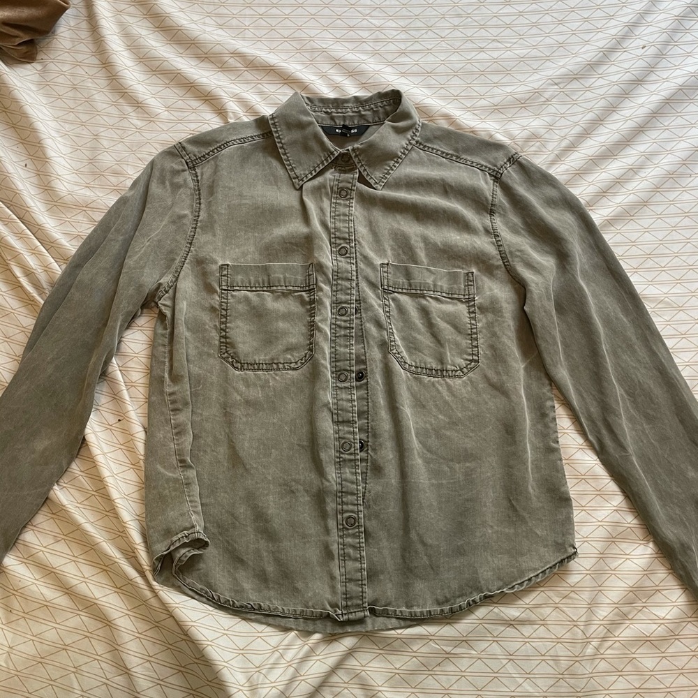 Button up